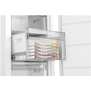 Hisense, NoFrost, 235 L, height 178 cm - Built-in Freezer